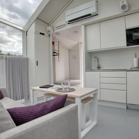 Feriehus Lunar Igloos - Lumi - Ellivuori
