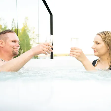 Feriehus Lunar Igloos - Lumi - Ellivuori *